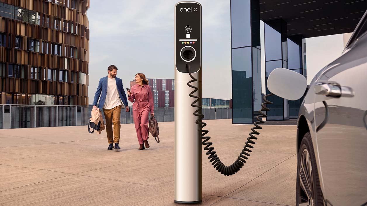 Enel X: charging infrastructure for businesses